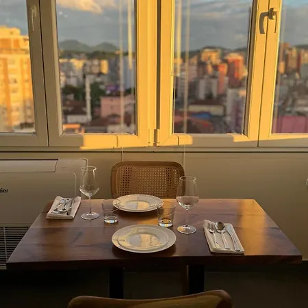 Peace And Luxury Apartment, In Center, New Bazaar1 * تيرانا
