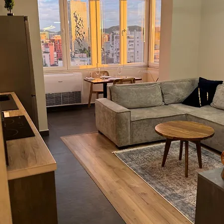 شقة Peace And Luxury Apartment, In Center, New Bazaar1 تيرانا