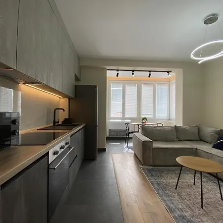 شقة Peace And Luxury Apartment, In Center, New Bazaar1