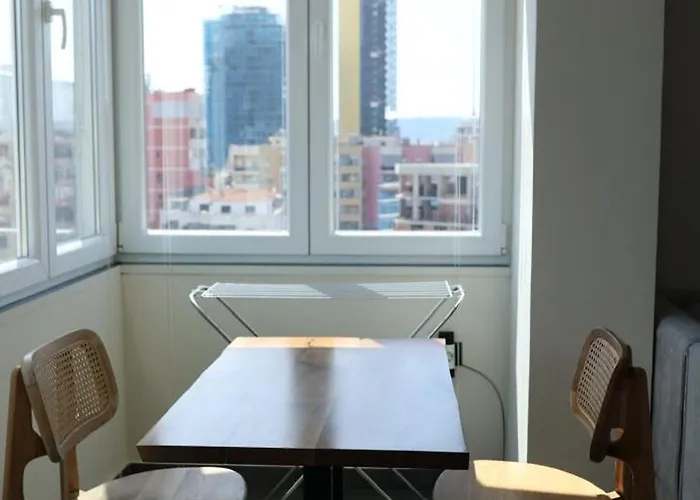 Апартаменты Peace And Luxury Apartment, In Center, New Bazaar1 Тирана
