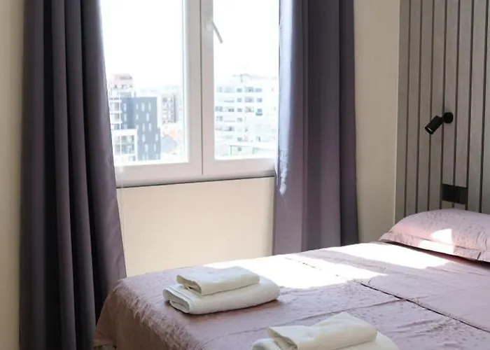 Апартаменты Peace And Luxury Apartment, In Center, New Bazaar1 Тирана
